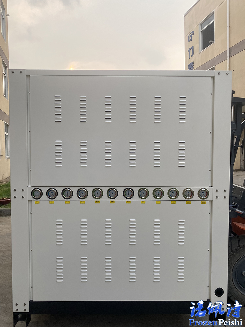 風(fēng)冷制冷機(jī)加注氟利昂過多會(huì)出現(xiàn)什么情況？會(huì)易引起設(shè)備降溫不穩(wěn)定嗎？