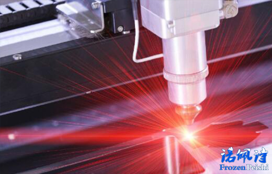 激光是如何制造的-冷水機(jī)組在激光行業(yè)的應(yīng)用